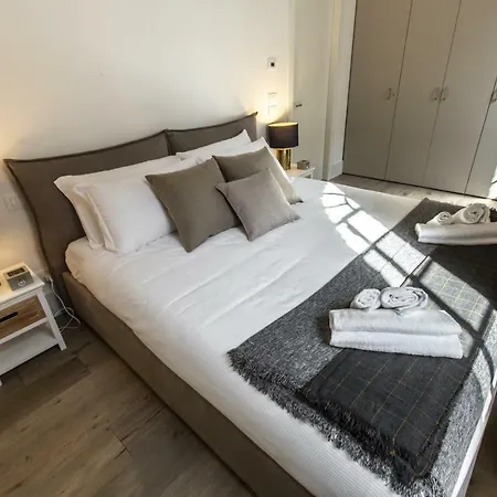 Appartamento Elegant Fornasa Vecia, Canal View With A Beautiful Garden R&r Venezia
