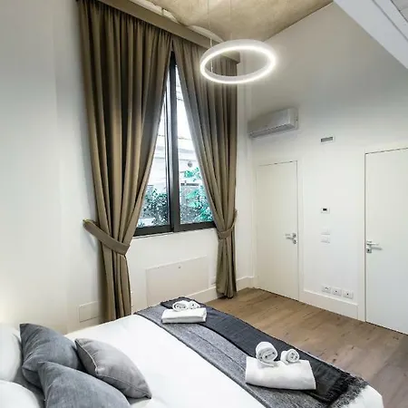 Elegant Fornasa Vecia, Canal View With A Beautiful Garden R&r Appartamento *