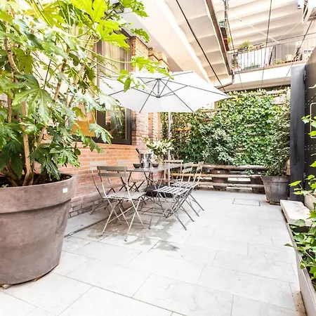 Elegant Fornasa Vecia, Canal View With A Beautiful Garden R&r Appartamento Venezia